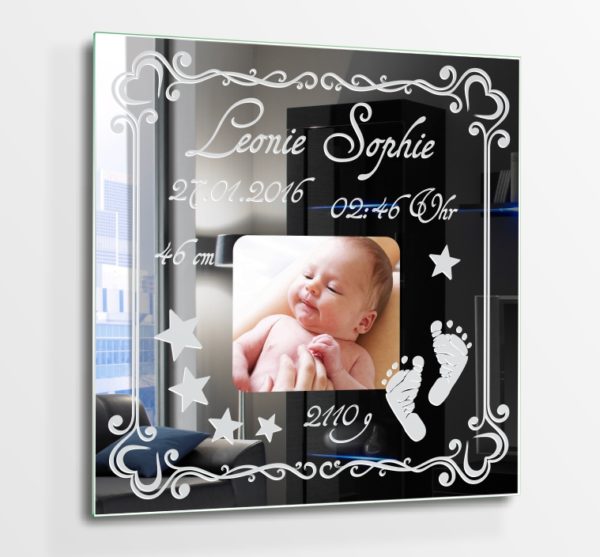 Baby Geburt Spiegel mit Bild und Gravur Namen Wandspiegel Geschenk Unikat